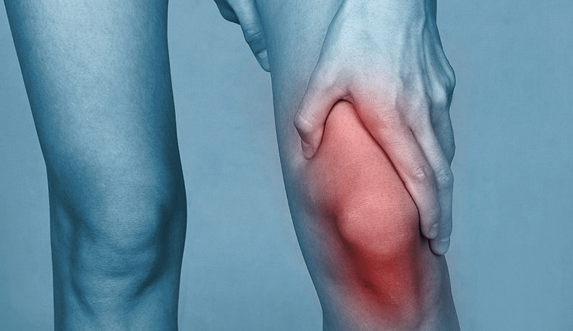 Schmerzen im Kniegelenk aufgrund von Arthrose